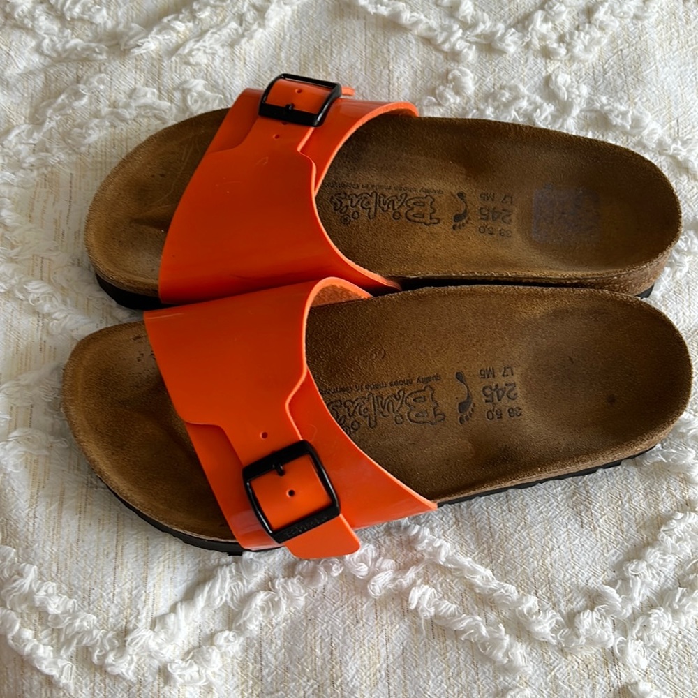 Birkenstock Birkies Orange Patent  Birkibuck Next to New Condition